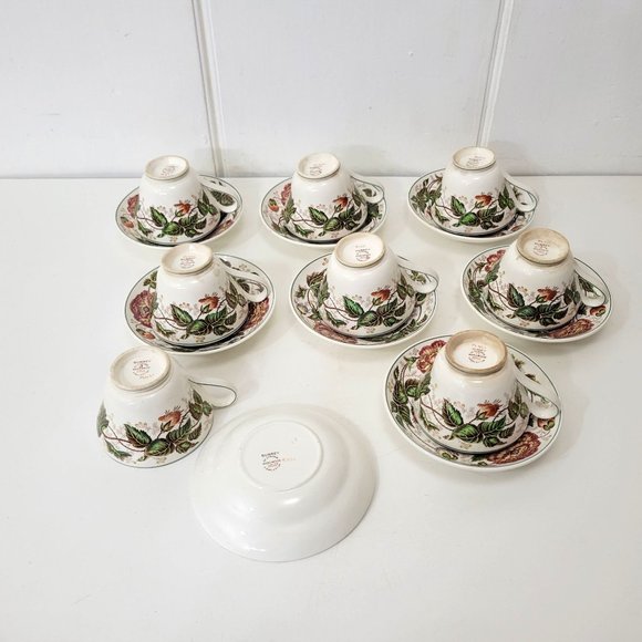 Wedgewood Surrey of Etruria Cups and Saucers Eight Sets - Picture 8 of 13